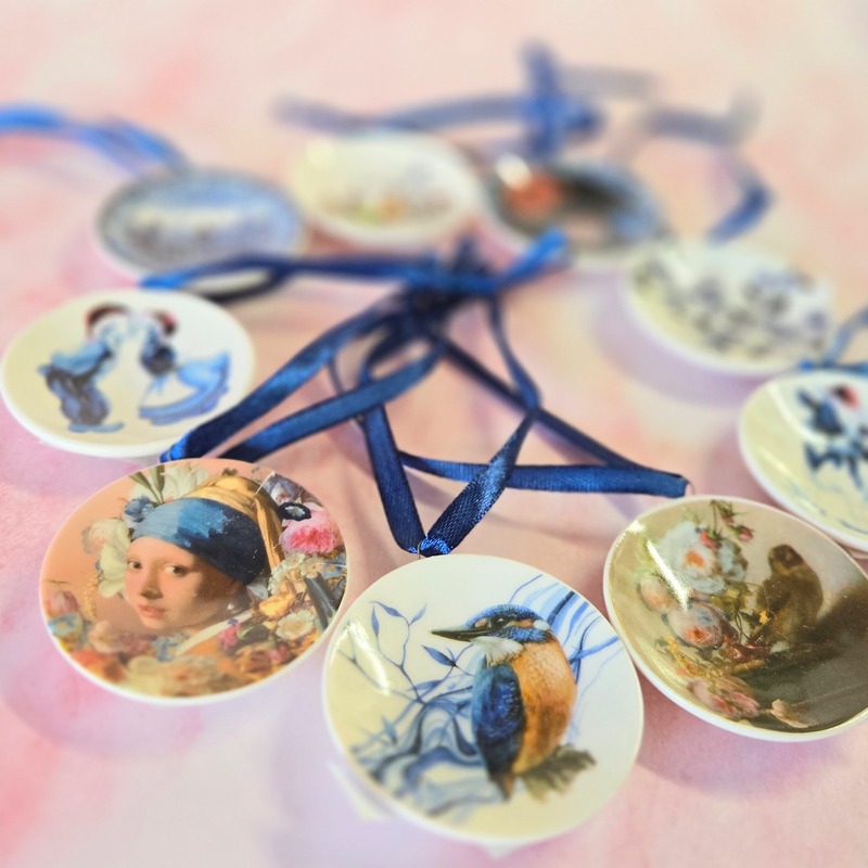 Delft Blauw Mini Plate Ornament - Image 2